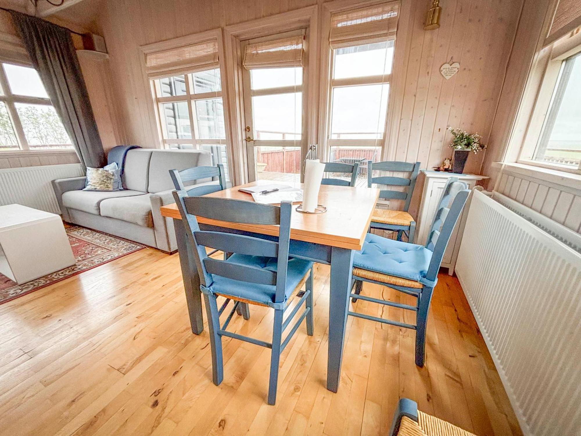 Ashamrar Leilighet Hella Eksteriør bilde